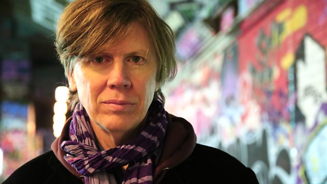 How tall is Thurston Moore?
